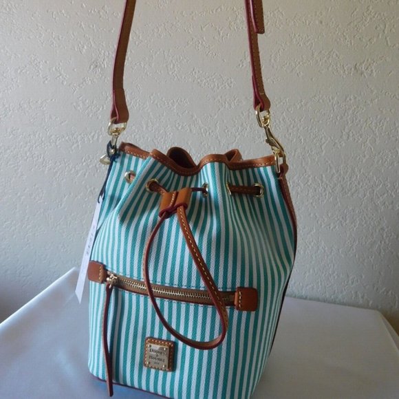 RARE Dooney & Bourke Sullivan Coated Cotton Drawstring Crossbody green white NWT - Picture 3 of 6
